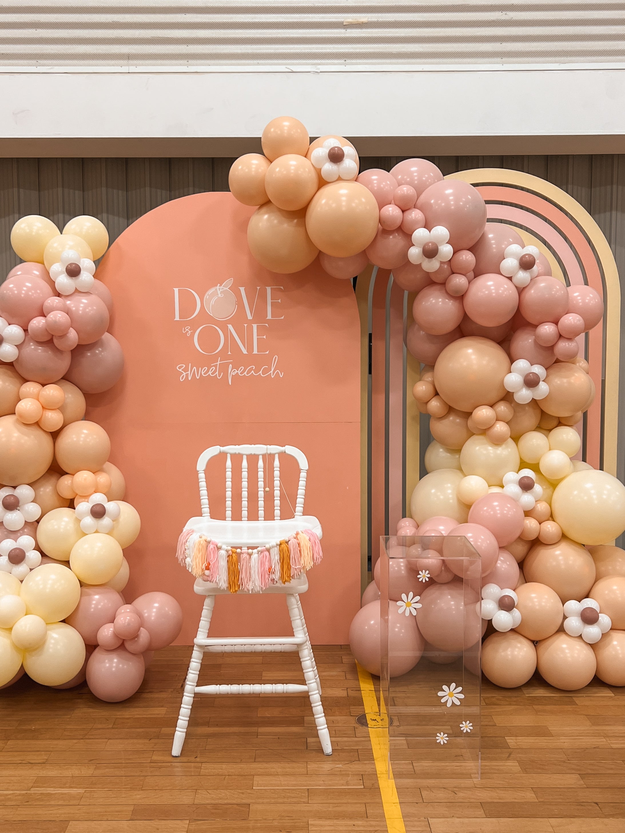 Double Arch Balloon Decor